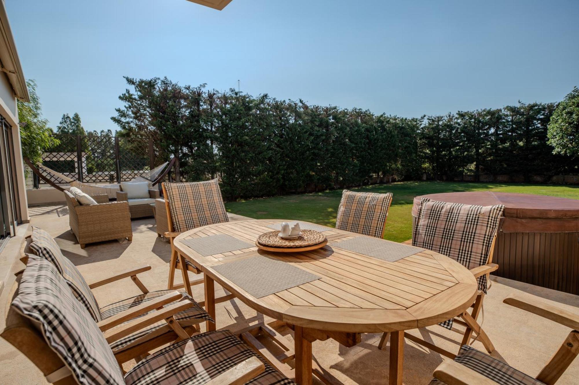 Harmony Villa Szhiniász Kültér fotó